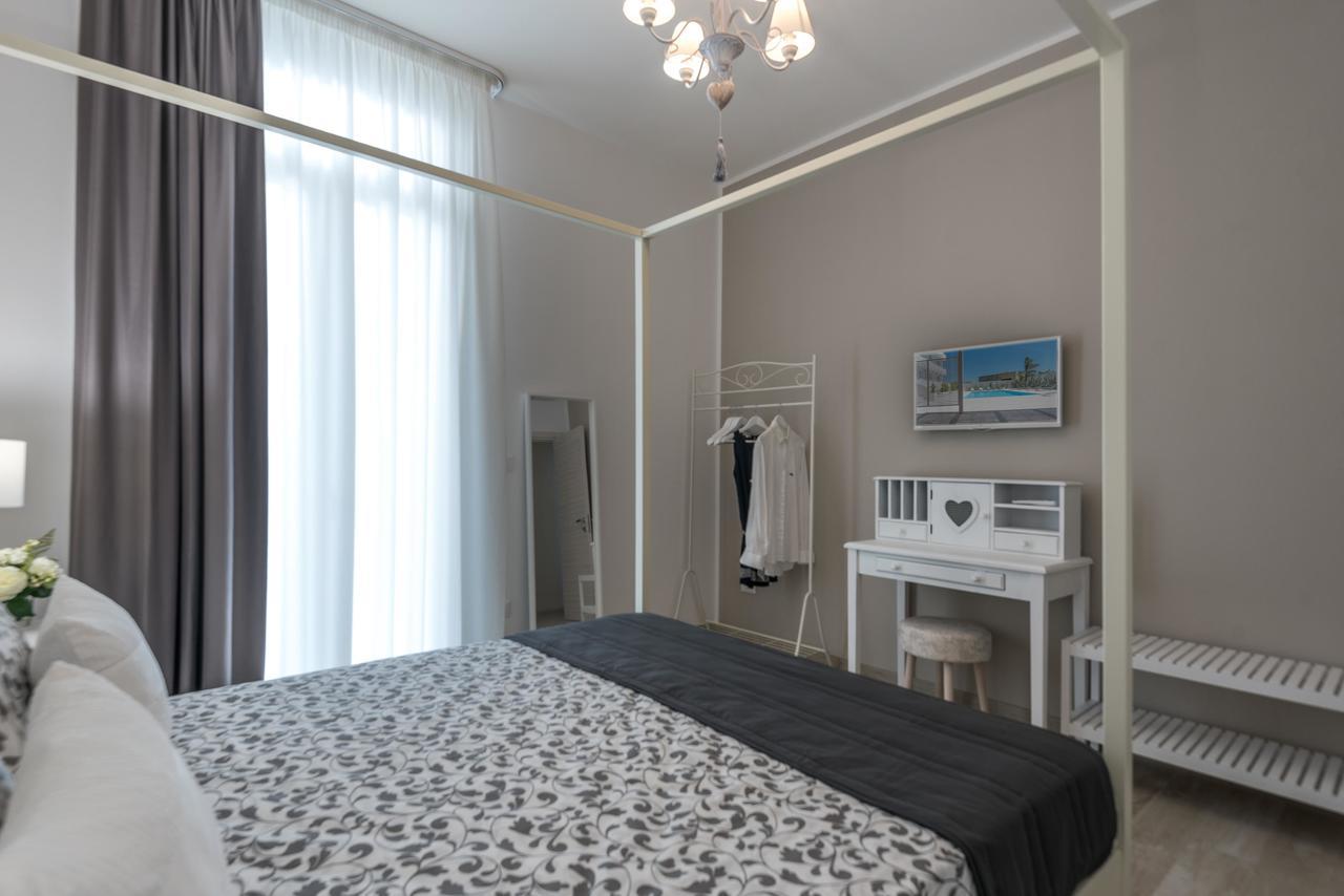 Calura Residence Carpignano Salentino Bagian luar foto